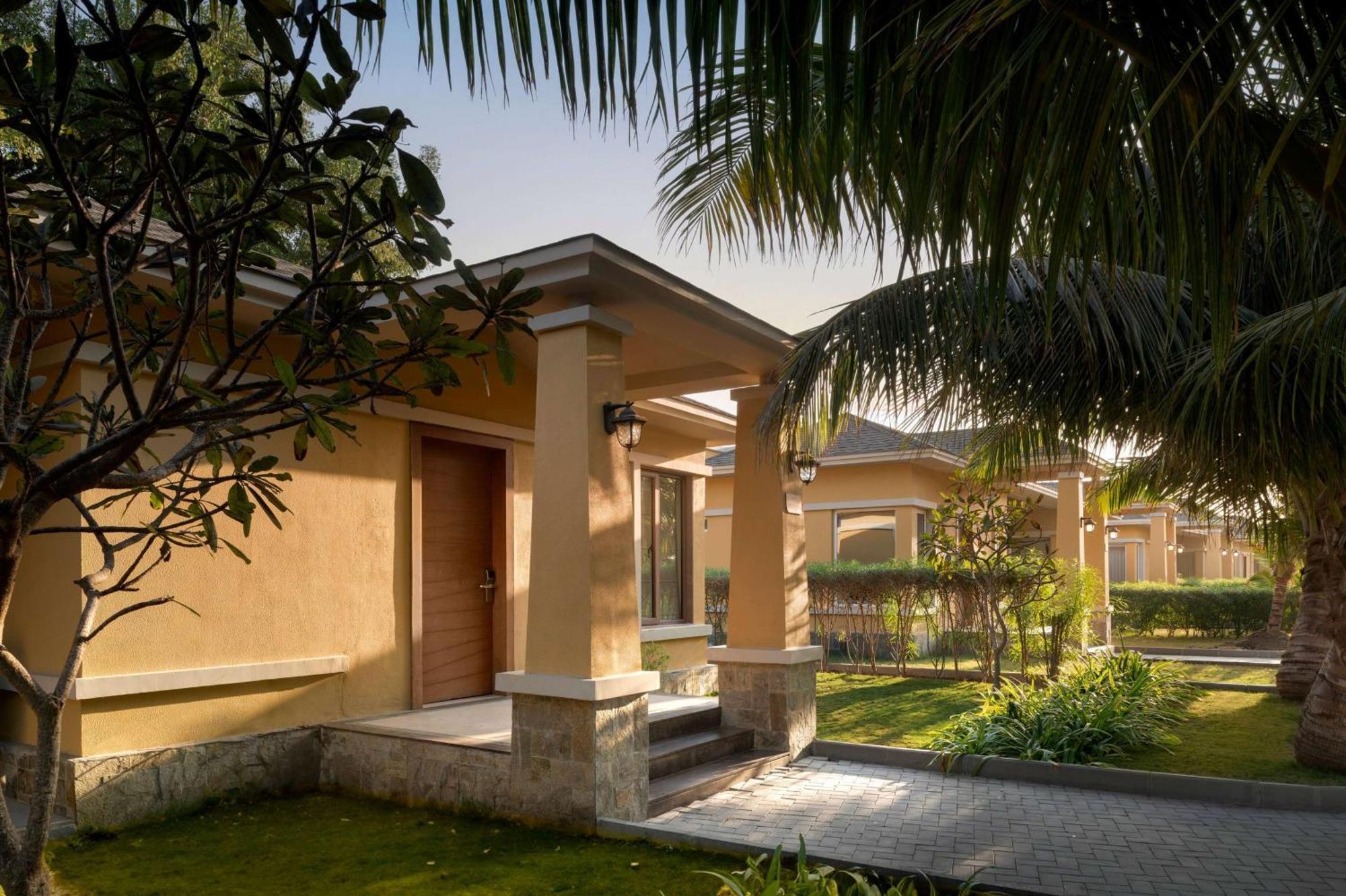 Hawthorn Suites By Wyndham Dwarka מראה חיצוני תמונה